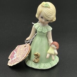 Vintage ENESCO Growing Up Birthday‎ Girls Age 3 1981 Blonde Doll Mint W/ Tags